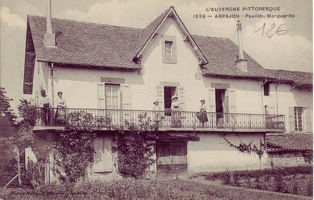 Arpajon-sur-Cere (25)