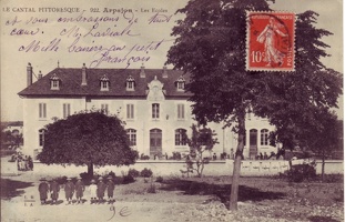 Arpajon-sur-Cere (42)