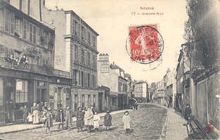 Sèvres, Grande Rue