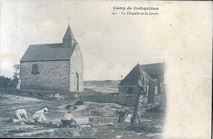 Camp de Coëtquidan - La chapelle et le lavoir