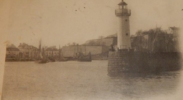 belle-ile-en-mer-vue-de-palais-en-entrant-au-port-1904