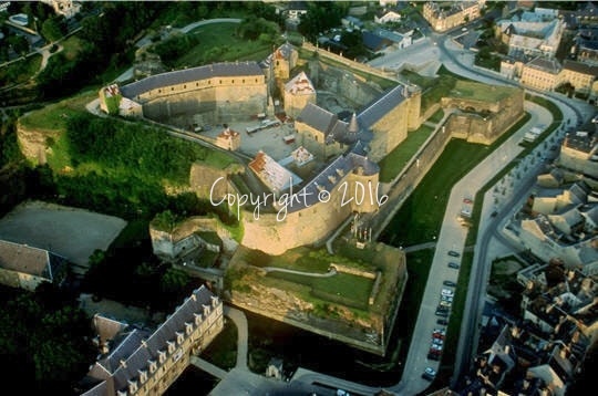 le-chateau-fort-de-sedan.jpg