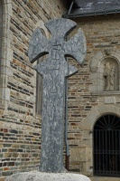 Monterrein-croix-eglise