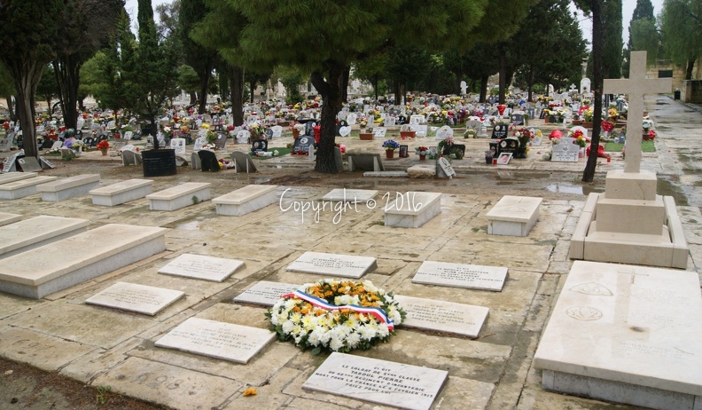 Cimetière de l’Addolorata à Paola, carré militaire français où est inhumé Martial Compain.jpg