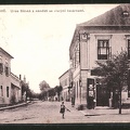 AK-Bad-Bochdanetsch-Lazne-Bohdanec-Ulice-Belska-z-namesti-se-star-mi-kasarnami.jpg