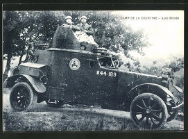 AK-Auto-Blinde-belgischer-Panzerwagen-auf-Patrouillenfahrt