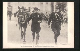 AK-Belgischer-Feldgeistlicher-in-Gefechtsmontur