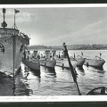 AK-Kiel-U-Boote-am-Begleitschiff-Saar