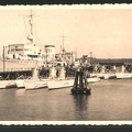 AK-U-Boot-Flotille-im-Hafen-U1-U3-und-U4