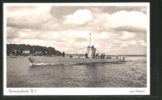AK-U-Boot-U7-bei-der-Heimkehr
