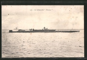 AK-franz-U-Boot-Pluviose-in-Fahrt