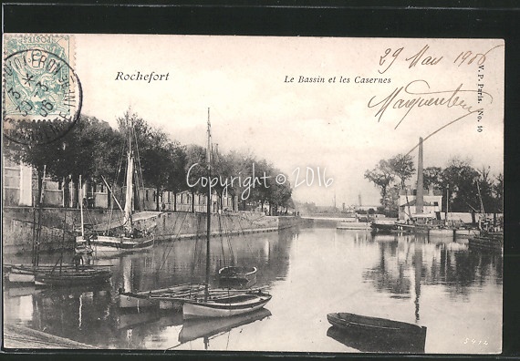 AK-Rochefort-sur-Mer-Le-Bassin-et-les-Casernes.jpg