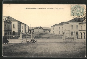 AK-Clermont-Ferrand-Caserne-des-Gravanches-Vue-generale