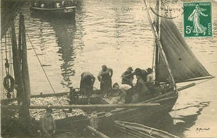 76-dieppe-la-peche-aux-harengs-vers-1909