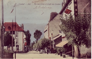 Vic-sur-Cere  (61)