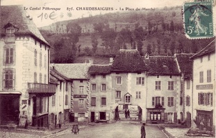 Chaudes-Aigues (33)