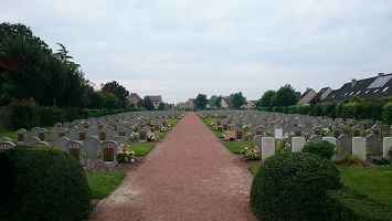 Belgian Military Cemetery Adinkerke (main entrance)