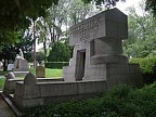 Paris  (pere Lachaise )100 corps